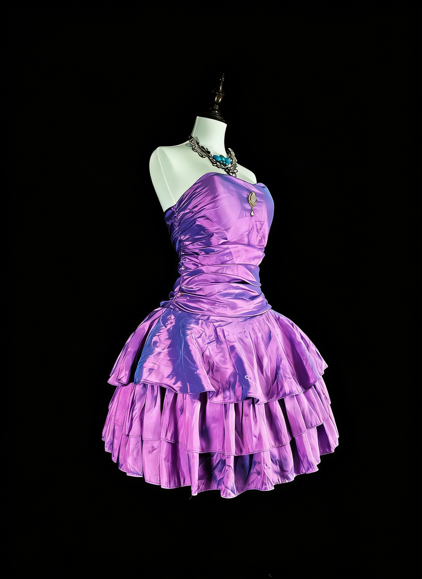 Mignonne Robe de Bal Bustier en Taffetas Violet Courte Mini pour Soirée de Retour N2379