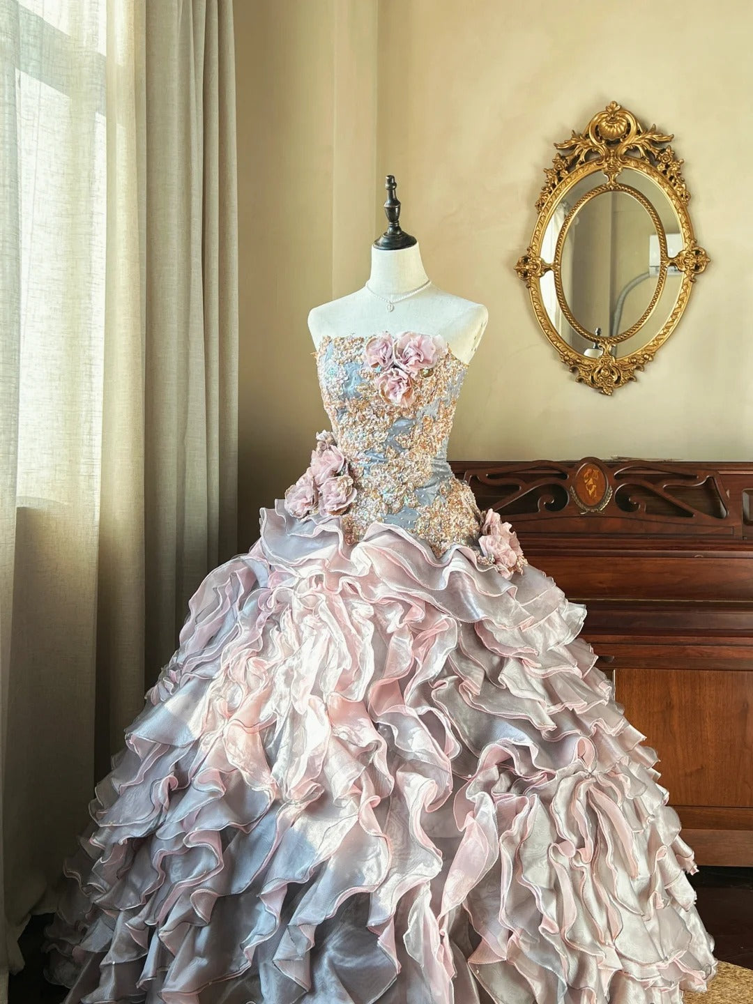 Mignonne Robe de Bal bustier avec des couches étagées, Robes de 16 ans longues, 15 Vestidos De Fiesta N2267