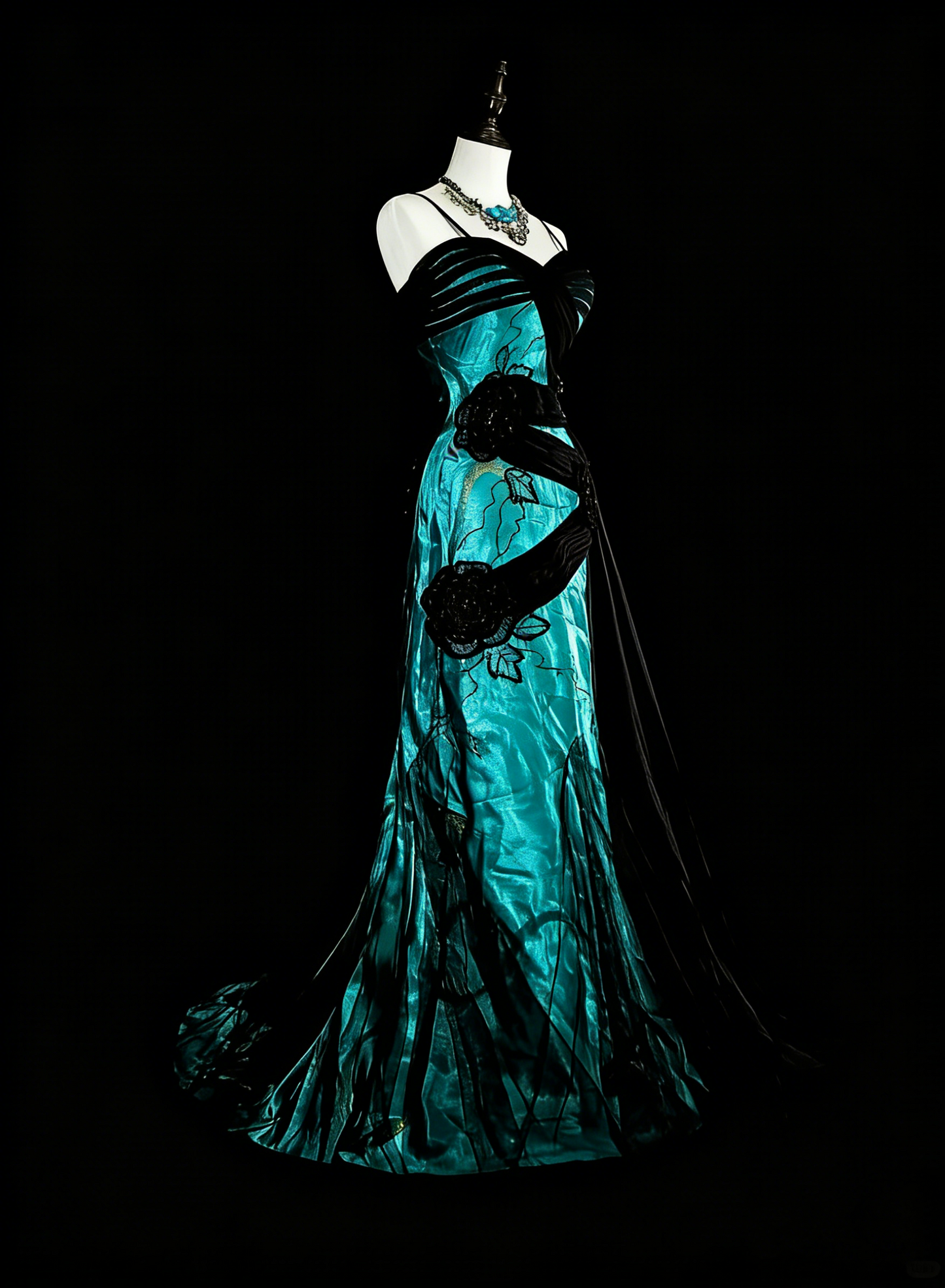 Robe de bal longue vintage années 1960, sirène, bretelles spaghetti, tulle noir, satin vert, sans manches, N1585