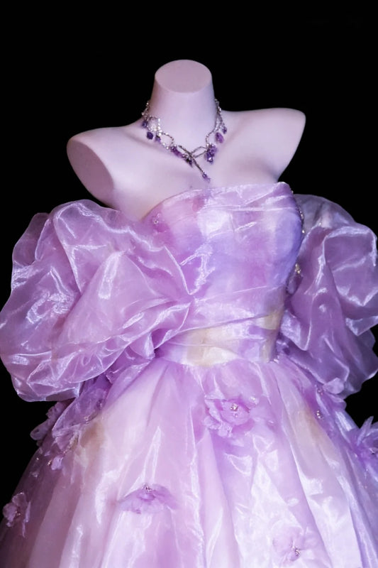 Märchenhafter Ballkleid mit Carmen-Ausschnitt, Fliederfarben, Blumen-Organza, Quinceanera-Kleid N2960