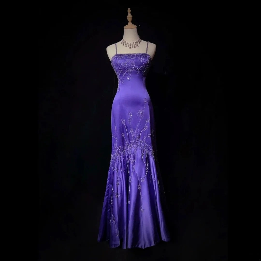 Robe de bal longue sirène élégante à fines bretelles en satin couleur raisin - N767