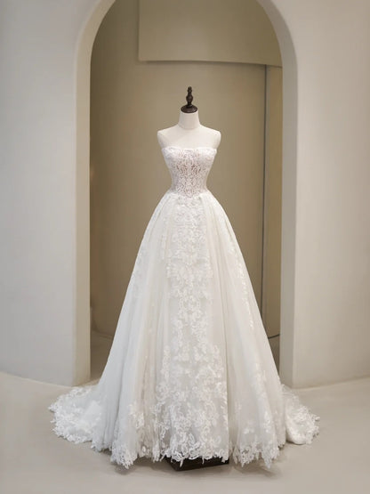 Robe de mariée élégante, robe de bal bustier en dentelle blanche sans manches, robe de mariée cintrée N231