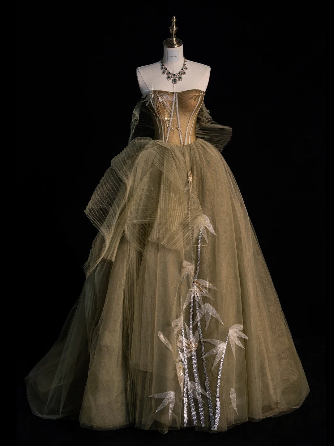 Robe de bal modeste sans bretelles en tulle vert avec appliques, tenue de soirée pour l'université, inspiration robe de bal de fin d'année N1220