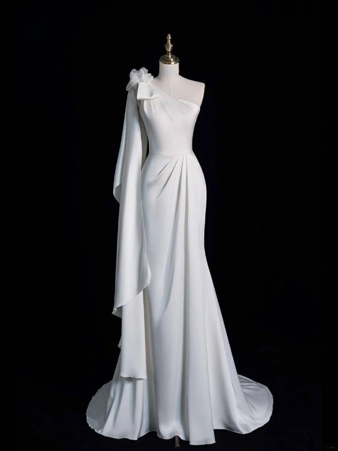 Pretty Mermaid One Shoulder White Satin With Buttons Long Brides Gown Bridal Dress Wedding Dresses Style RB6553