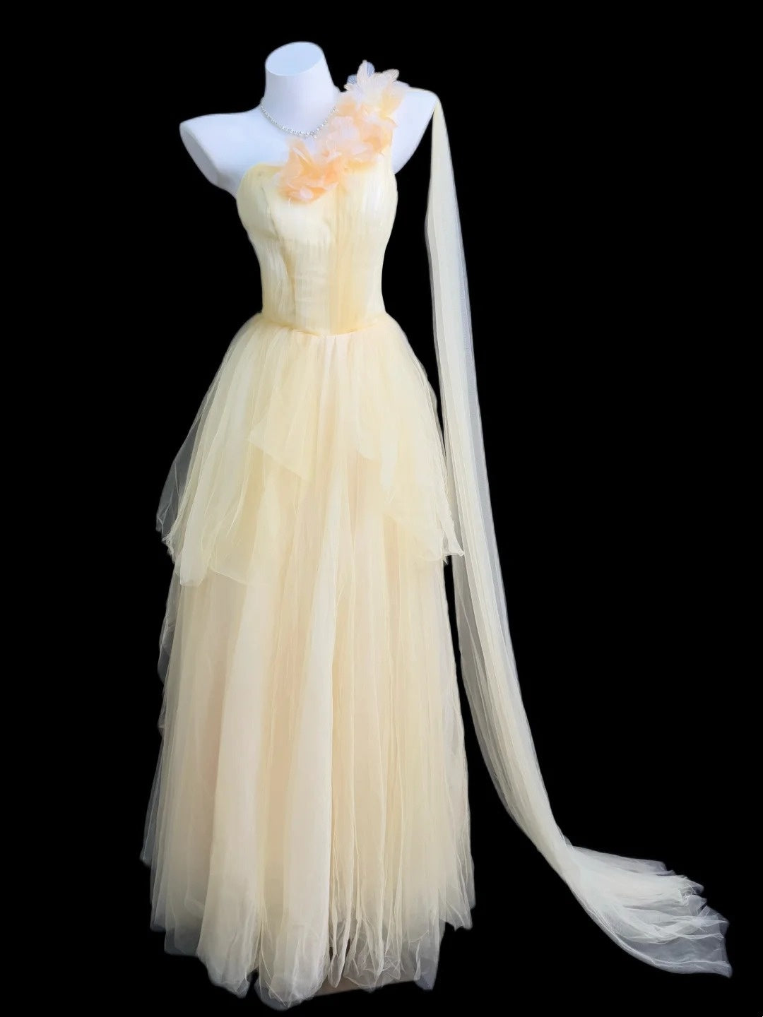 Chic A line One Shoulder Yellow Tulle Sleeveless Long Prom Dress Formal Dress Party Dresses RB7232