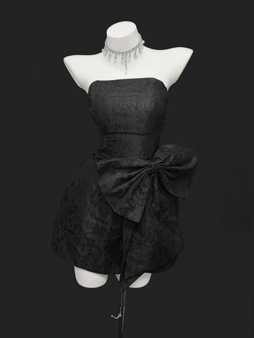 Romantic A Line Strapless Little Black Dress Short With Bow-knot Graduation High School Homecoming Dresses N4492