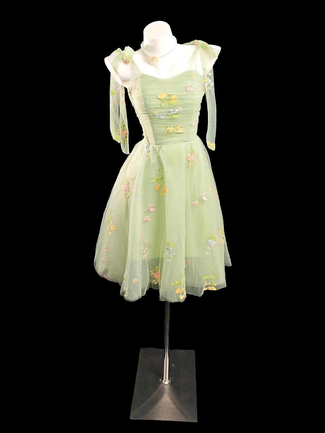 Romantisches A-Linien-Spaghettiträger-Kleid Salbeigrün Blumen Abschlussball High School Homecoming Kleider N4496