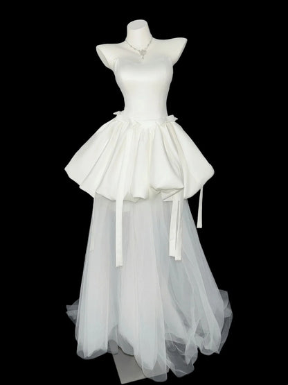 Romantisches Ballkleid, trägerlos, weißes Satin, kurzes Abschlusskleid für die Oberstufe, Homecoming Kleider N4527