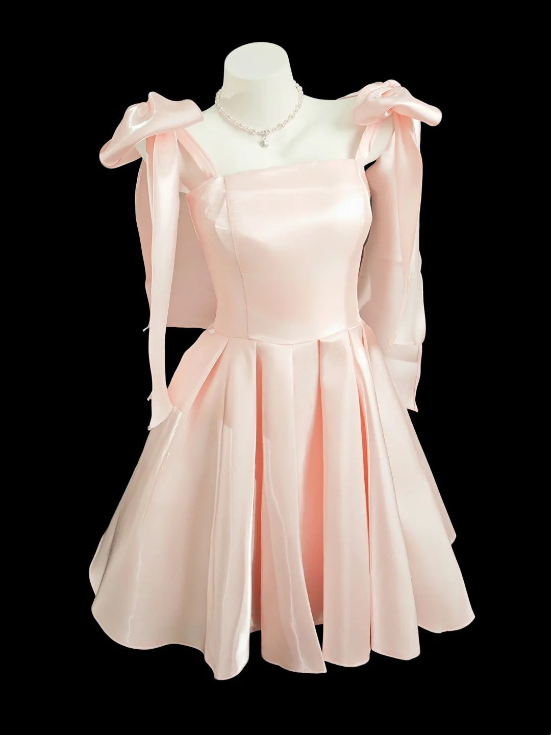 Robes de bal de fin d'année courtes de lycée rose fard à joues avec bretelles spaghetti et ligne A romantique N4553
