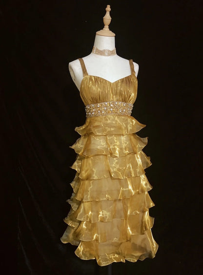 Mignonne Robe de Bal de 16ème Anniversaire Courte Dorée à Bretelles Fines Coupe A Tenue de Rentrée N3650