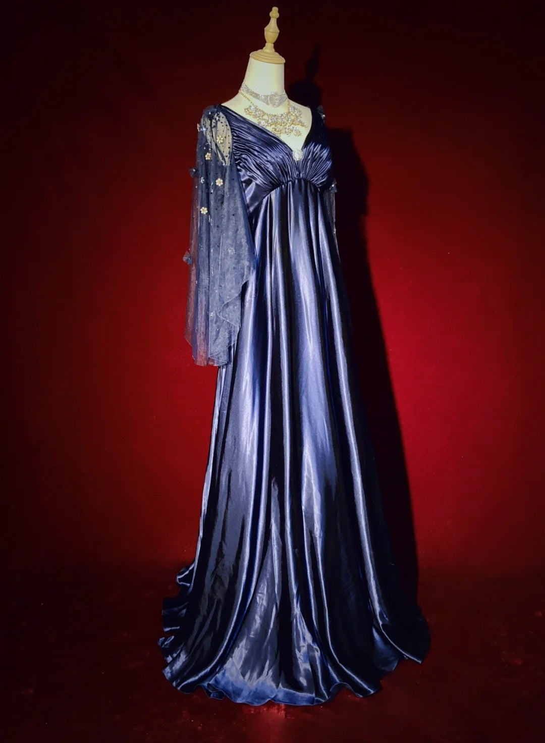 Vintage Ballkleider Inspo A-Linie Empire V-Ausschnitt Marineblau Satin 90er Mit Ärmeln Abendkleider N3314
