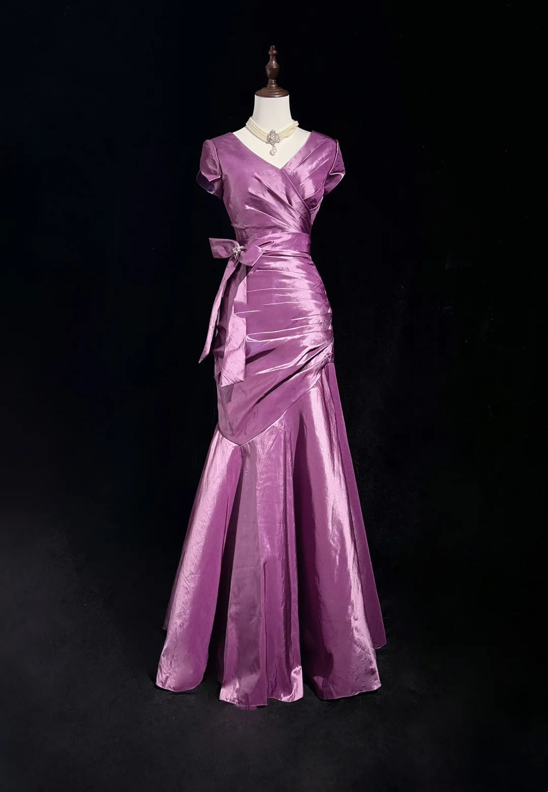 Vintage Prom Dresses Mermaid V Neck Lilac Satin With Ruffles Short Sleeves Long Formal Dress N2500