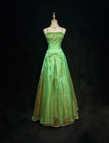 Elegante Abschlussballkleider Ballkleid Spaghettiträger Grüne Organza mit Perlen Lange formelle Robe N2914