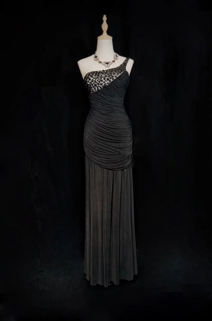 Vintage Abschlussballkleider Meerjungfrau One-Shoulder Black Tie Kleid Chiffon 70er Jahre mit Perlen Rückenfrei Langes Abendkleid N2522
