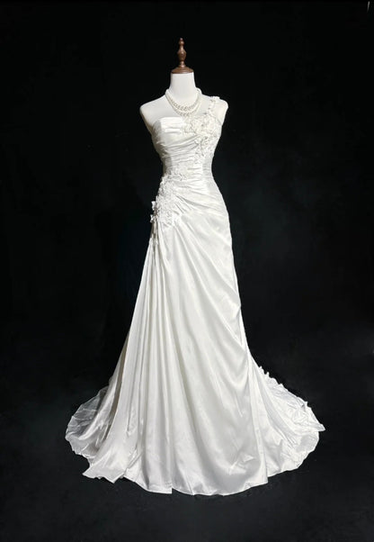 Robes de bal vintage Inspo Sirène Asymétrique Épaules Dénudées Satin Blanc Années 80 Avec Dentelle Robes de Soirée Formelles N3380