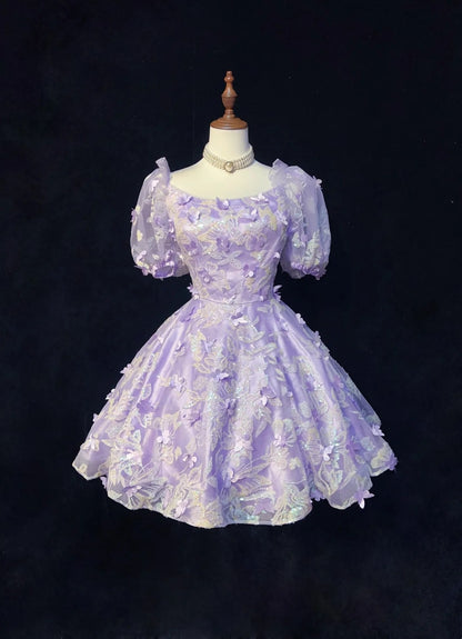 Hübsches Ballkleid mit eckigem Ausschnitt, lila Spitze, kurzes Mini-Heimkehrkleid, Hoco-Kleider N2632