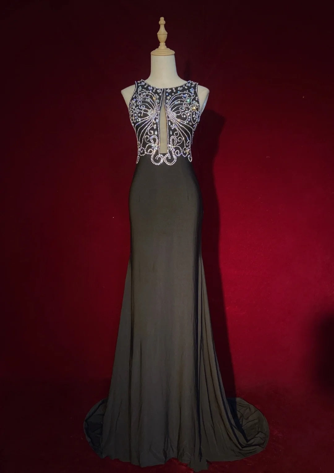 Bescheidene Ballkleider Meerjungfrau Scoop Neck mit silberner Perlenstickerei langes formales Abendkleid N3874