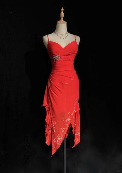 Vintage Abschlussballkleider A-Linie Spaghettiträger Rot Midilänge Chiffon 1990er Formelles Abendkleid N2665