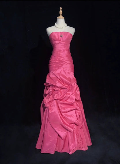Vintage Abschlussballkleider Meerjungfrau Trägerlos Hot Pink Satin Mit Gestuften Lagen 90er Langes Abendkleid N2915