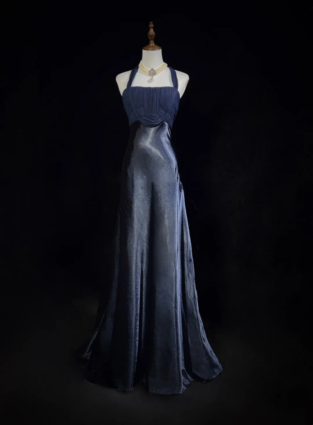 Vintage Abschlussballkleider Meerjungfrau Neckholder Marineblau Chiffon Satin 1990er Festliches Abendkleid N2655