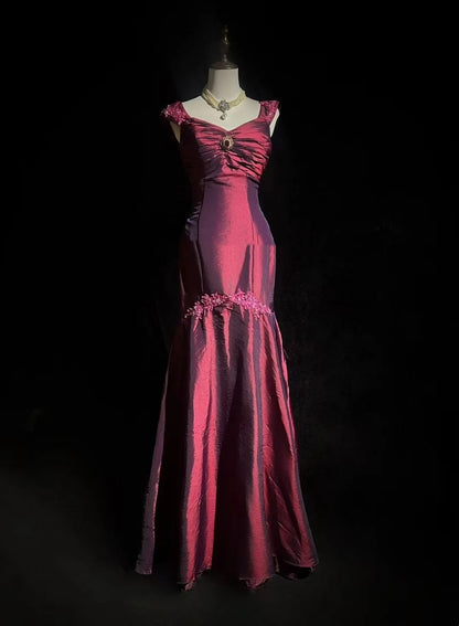 Robes de Bal Vintage Sirène Coeur Bordeaux avec Appliques Années 1960 Longue Robe de Soirée N2607