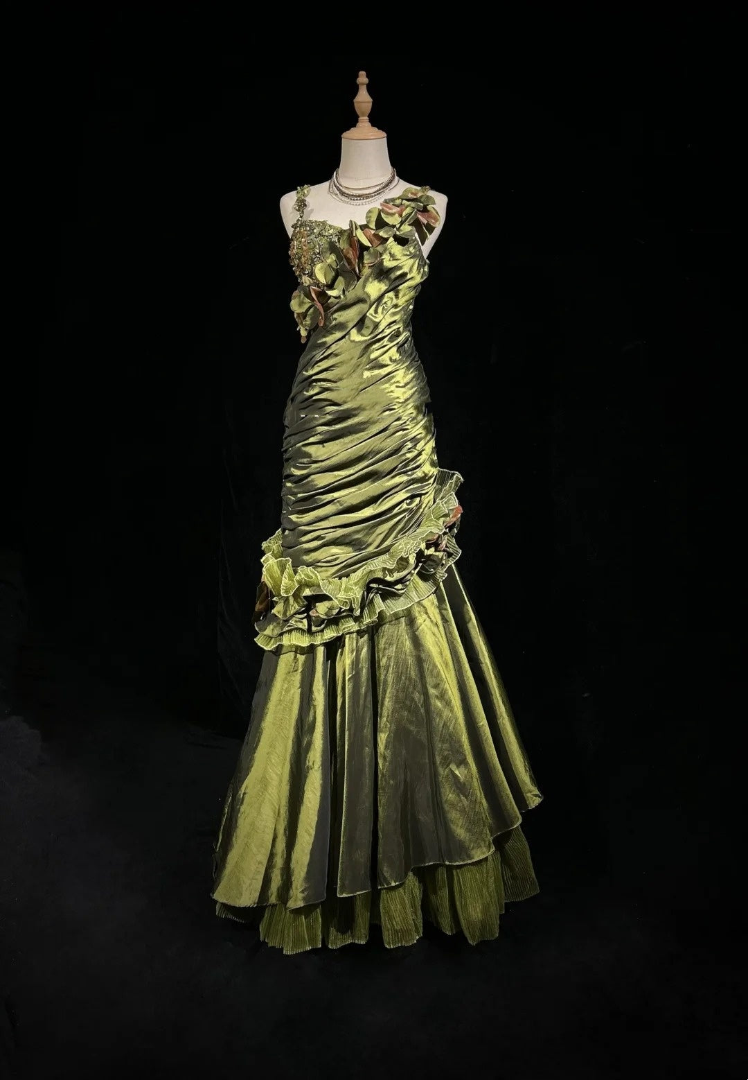 Robes de bal vintage sirène en satin vert olive avec perles robe de soirée longue années 90 N2591