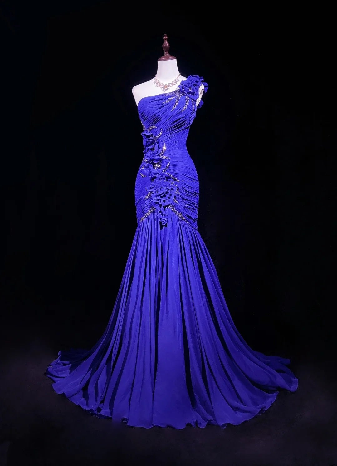 Robes de Bal Vintage Sirène Asymétrique Bleu Royal Mousseline de Soie avec Perles Fleurs 3D Robe Longue de Soirée N2458
