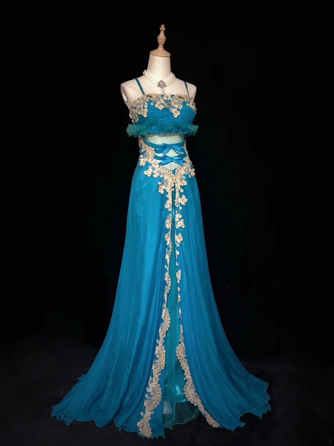 Robes de bal vintage à bretelles spaghetti en mousseline bleue avec dentelle dorée, longues robes de soirée formelles N3864