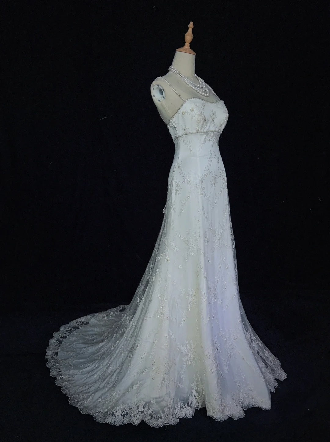Vintage Brautkleider Inspo Meerjungfrau Spaghettiträger Weiß Lang 1980er Mit Spitze Brautkleider N3367