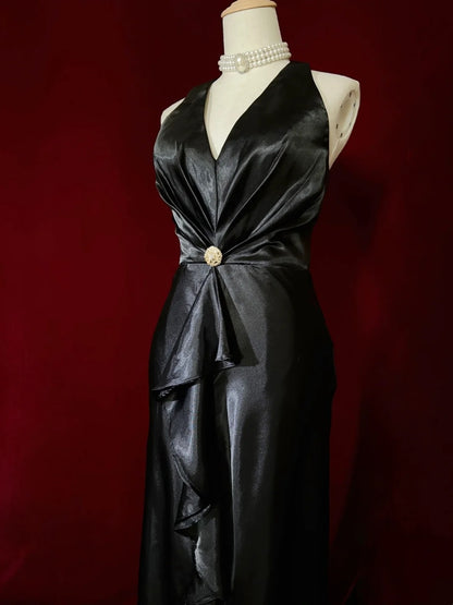 Wunderschöne Abschlussballkleider Meerjungfrau V-Ausschnitt Black Tie Kleid Satin mit Rüschen-Oberteil Lange Abendgarderobe N3368
