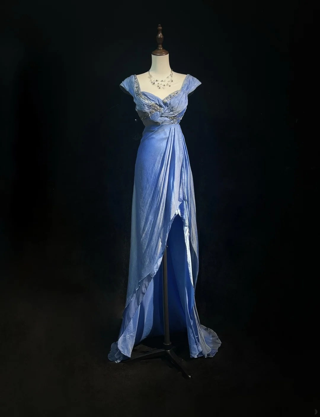 Vintage Abschlussballkleider A-Linie Sweetheart Blau Chiffon mit Perlen Lange formelle Abendgarderobe N3869