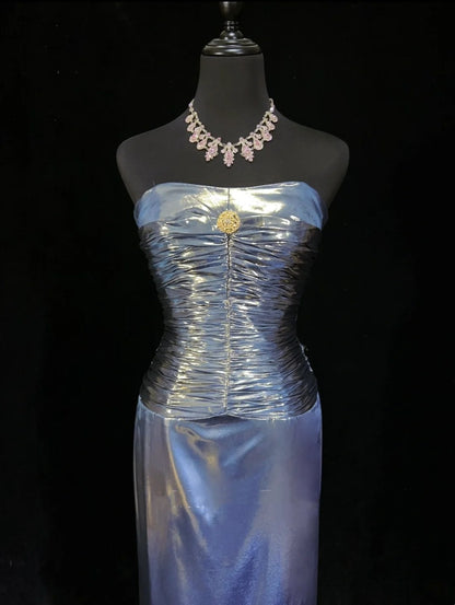 Robes esthétiques de bal vintage bleu marine coupe trapèze avec perles longue robe de soirée N3025