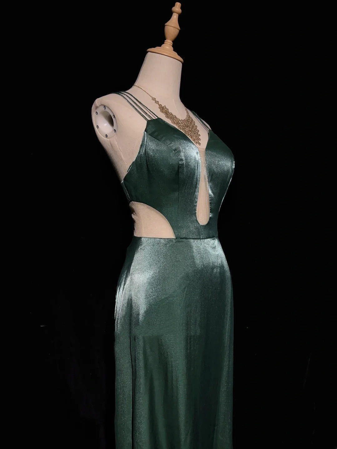Robes de bal modestes trapèze à bretelles spaghetti vert foncé sans manches longues tenues de soirée formelles N3622