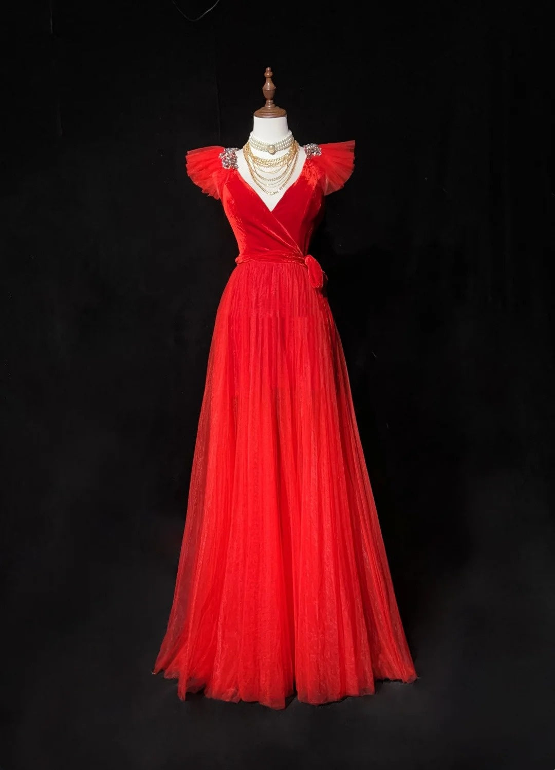 Vintage Prom Dresses A line V Neckline Red Sleeveless Tulle 1980s Long Formal Evening Gown N2629