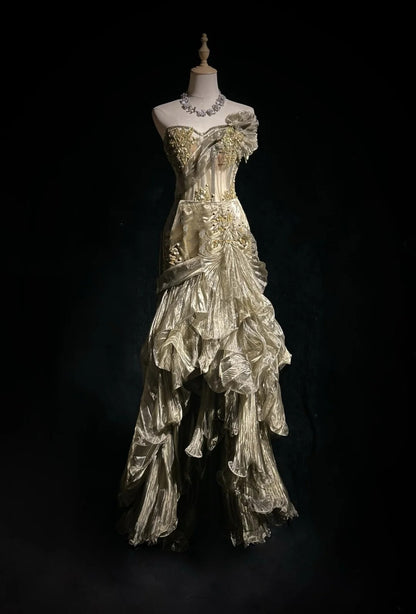 Robes de bal gothiques glamour Robes de soirée sirène sans bretelles en organza vert sans manches avec volants Robe de soirée semi-formelle N3795
