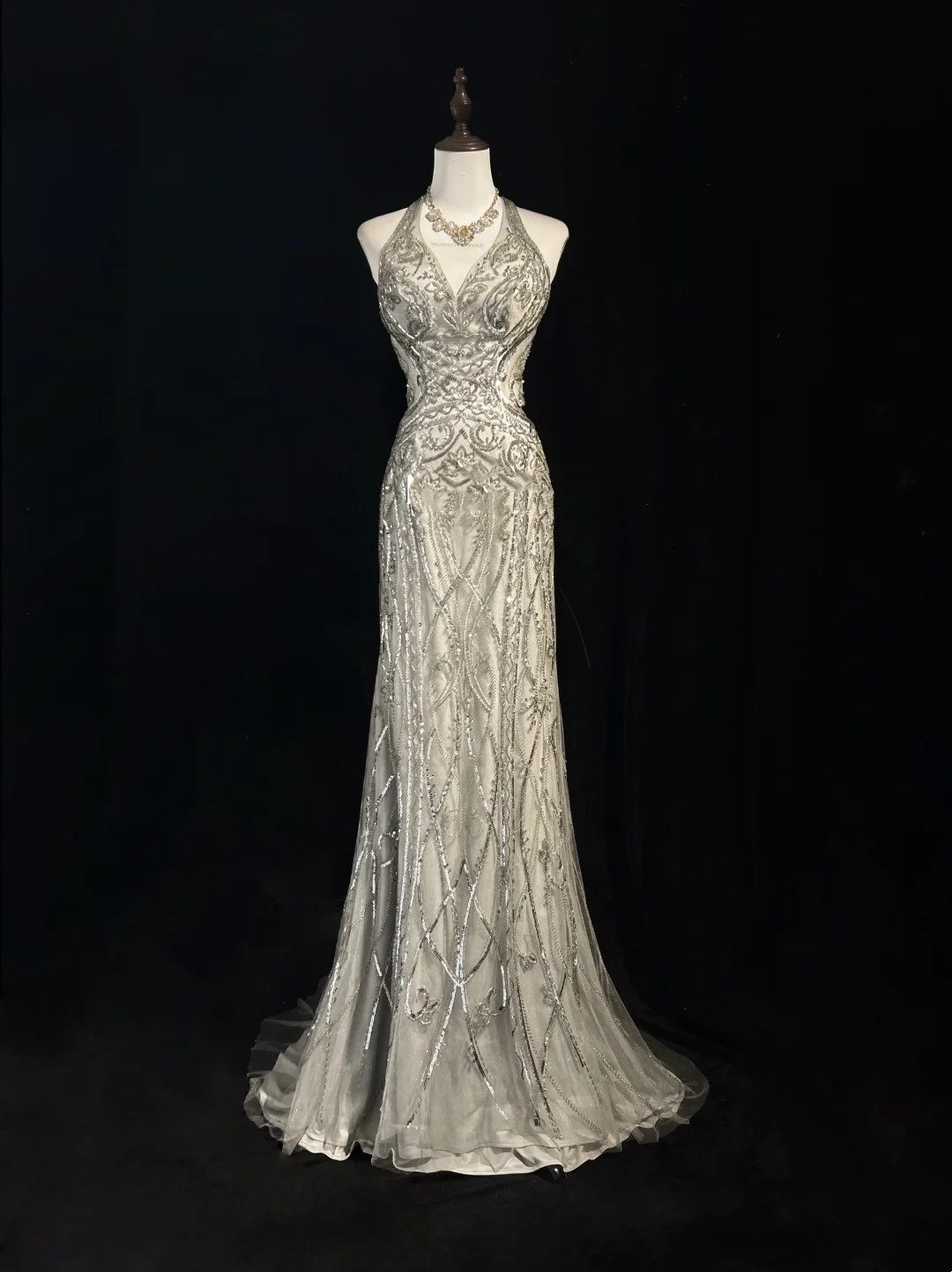 Vintage Abschlussballkleider Inspo Meerjungfrau Neckholder Silbergrau Pailletten 80er Jahre mit rückenfreien Ballkleidern N3369