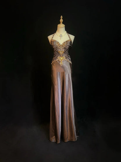 Vintage Ballkleider A-Linie Neckholder Braun Ärmellos Satin Mit Cape Perlenbesatz 1980er Jahre Langes Abendkleid N2864