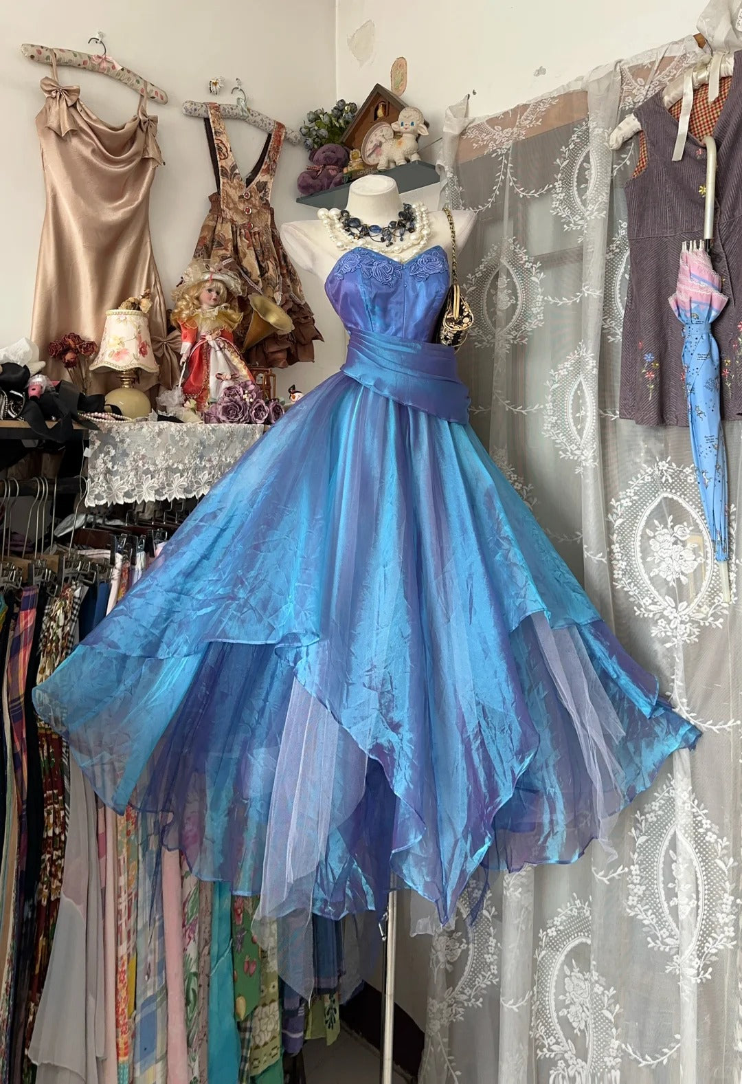 Elegante Ballkleider für den Abschlussball, herzförmiger Ausschnitt, blaue Organza, Teelänge, lange formelle Abendgarderobe N3769