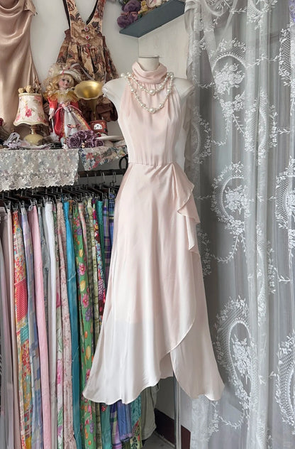 Robe de bal élégante en mousseline rose, coupe trapèze, col montant, sans manches, pour lycéennes (N1286)