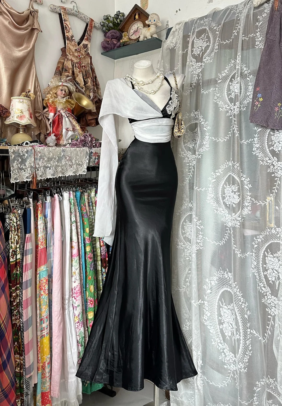 Vintage Prom Dresses Mermaid Halter Black Tie Dress 1950s Retro Classy Party Formal Outfits RB8998