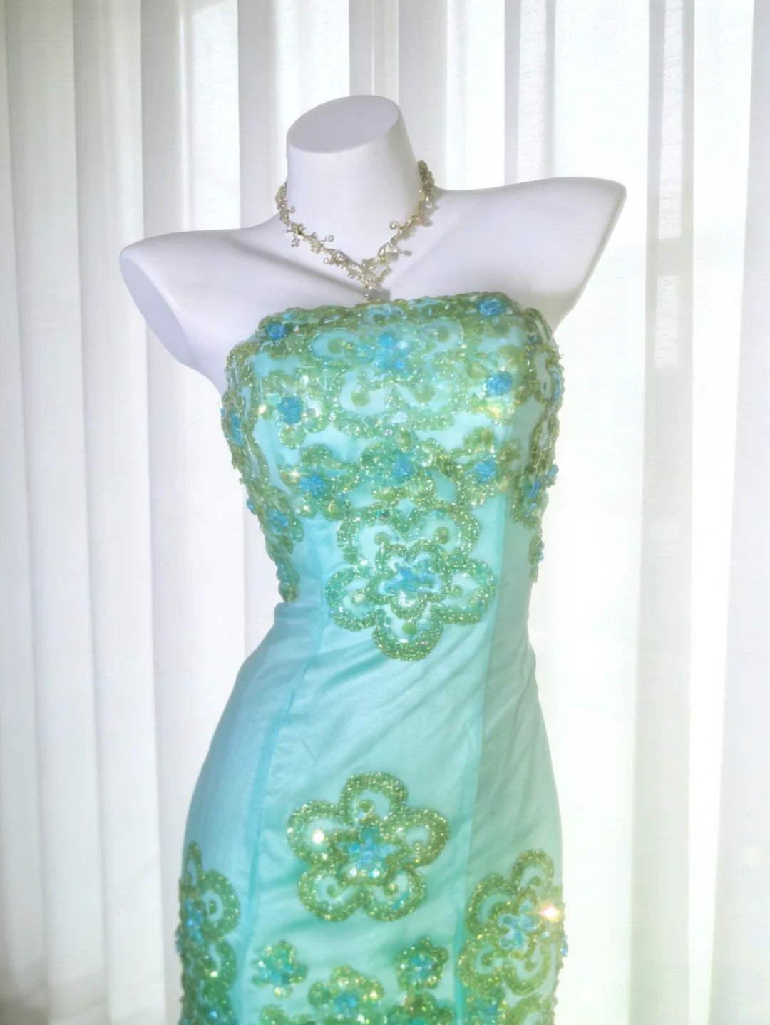 Jolies Robes de Bal Sirène bustier Vert Dentelle avec Perles Longue Robe de Cérémonie N3041