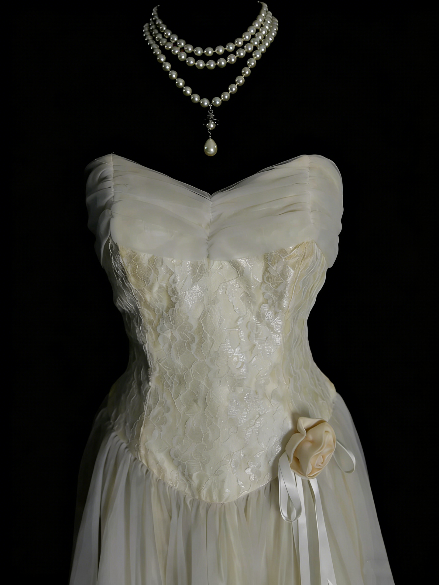 Robes de mariée simples ligne A décolleté cœur longueur thé dentelle robe de mariée ajustée N2132