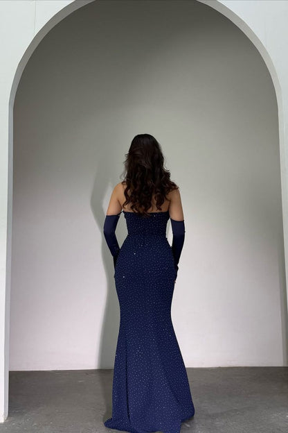 Elegantes dunkelblaues, trägerloses Meerjungfrauen-Abendkleid mit abnehmbaren Ärmeln, Perlenbesatz und Reißverschluss, AB1925