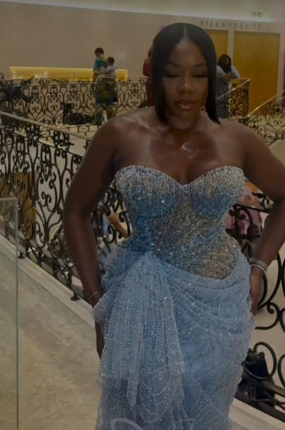 Glitzerndes Sweethart blaues Übergröße-Abendkleid Ballkleid mit Rüschen Meerjungfrau Bodycon für Damen N4090