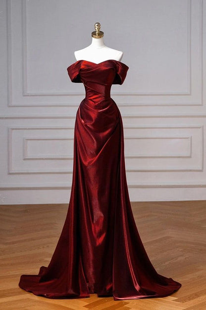 Robe de bal bleu marine à épaules dénudées et traîne amovible N1853
