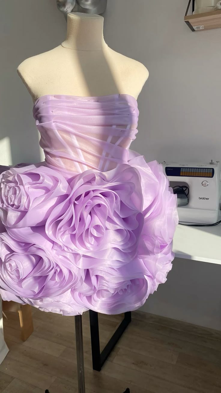 Robe De Bal Tendance Bustier Tulle Lilas Court Nuit À Rio Inspo Robes De Rentrée Scolaire Idées Robes De Retour À La Maison RB4069