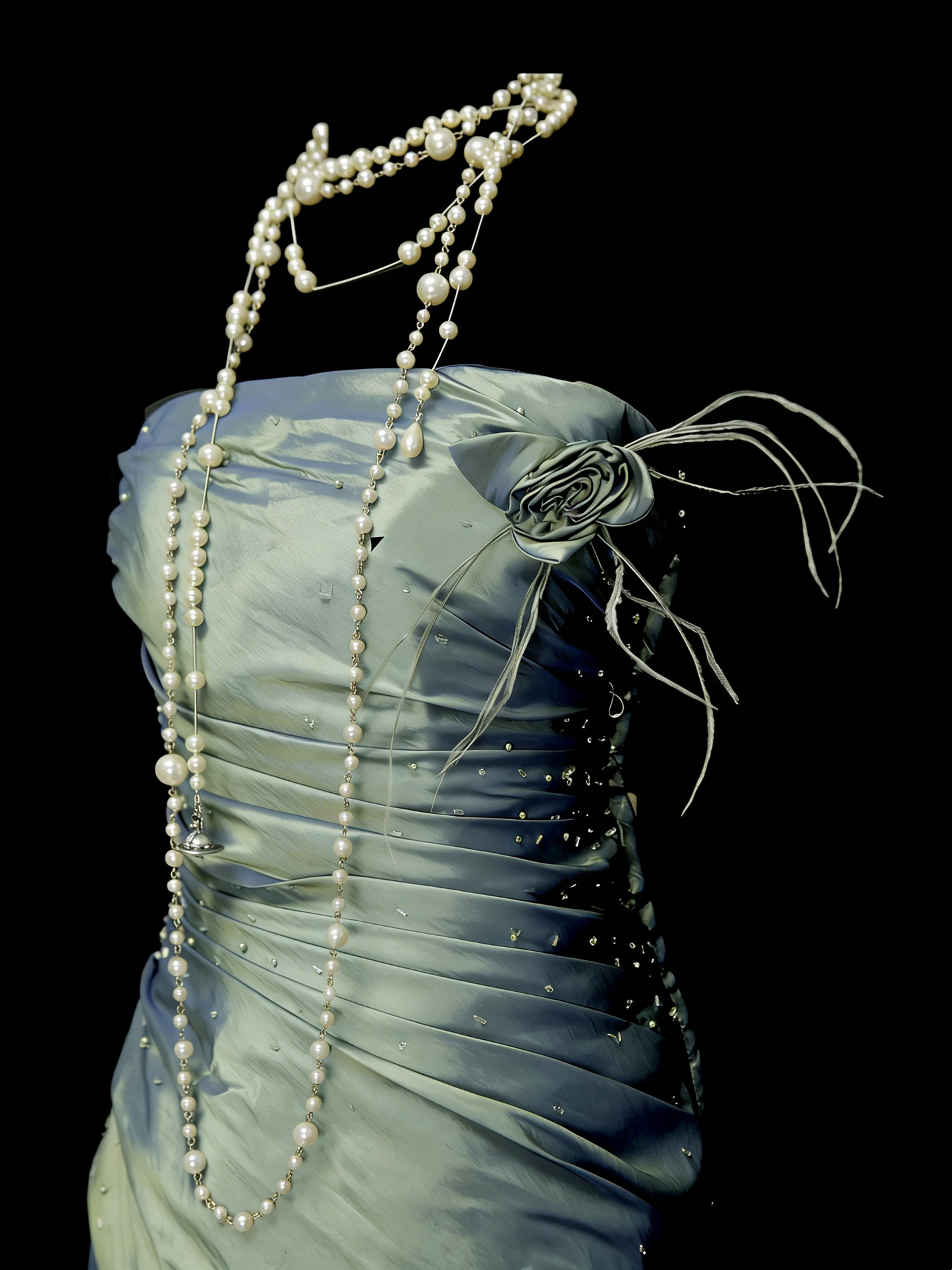 Robe de soirée sirène bustier en satin vert, style modeste, idéale pour les bals de fin d'année des adolescentes (N1147)