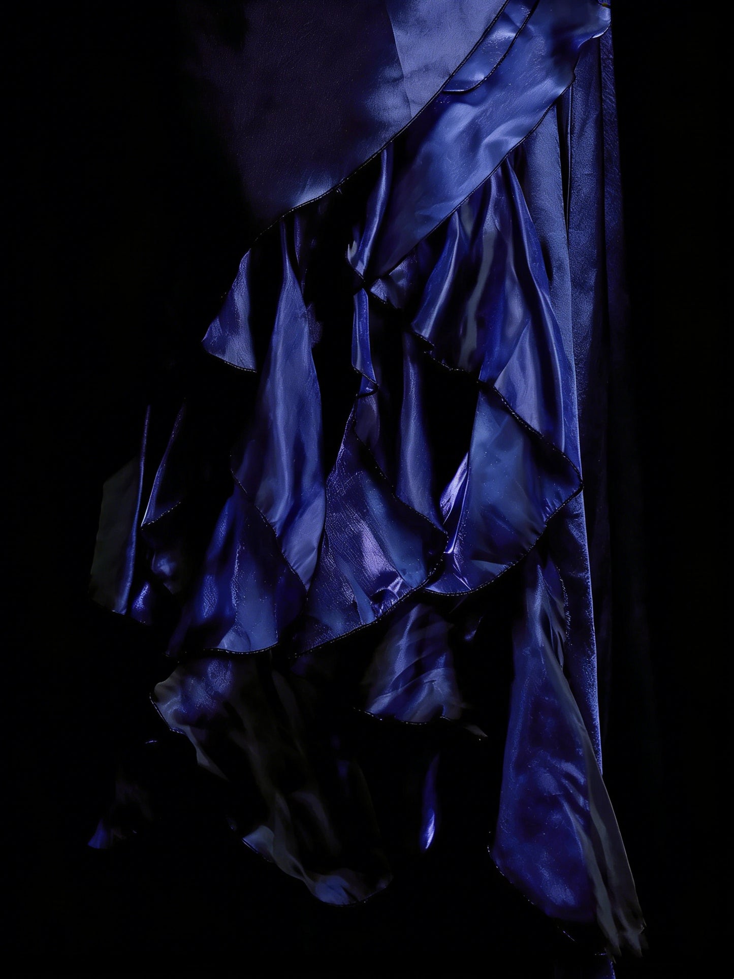 Robe de soirée vintage style années 70/80, coupe trapèze, bretelles spaghetti, bleu marine, idéale pour les adolescentes, les étudiantes et les jeunes filles. Robe longue de bal de fin d'année N1143