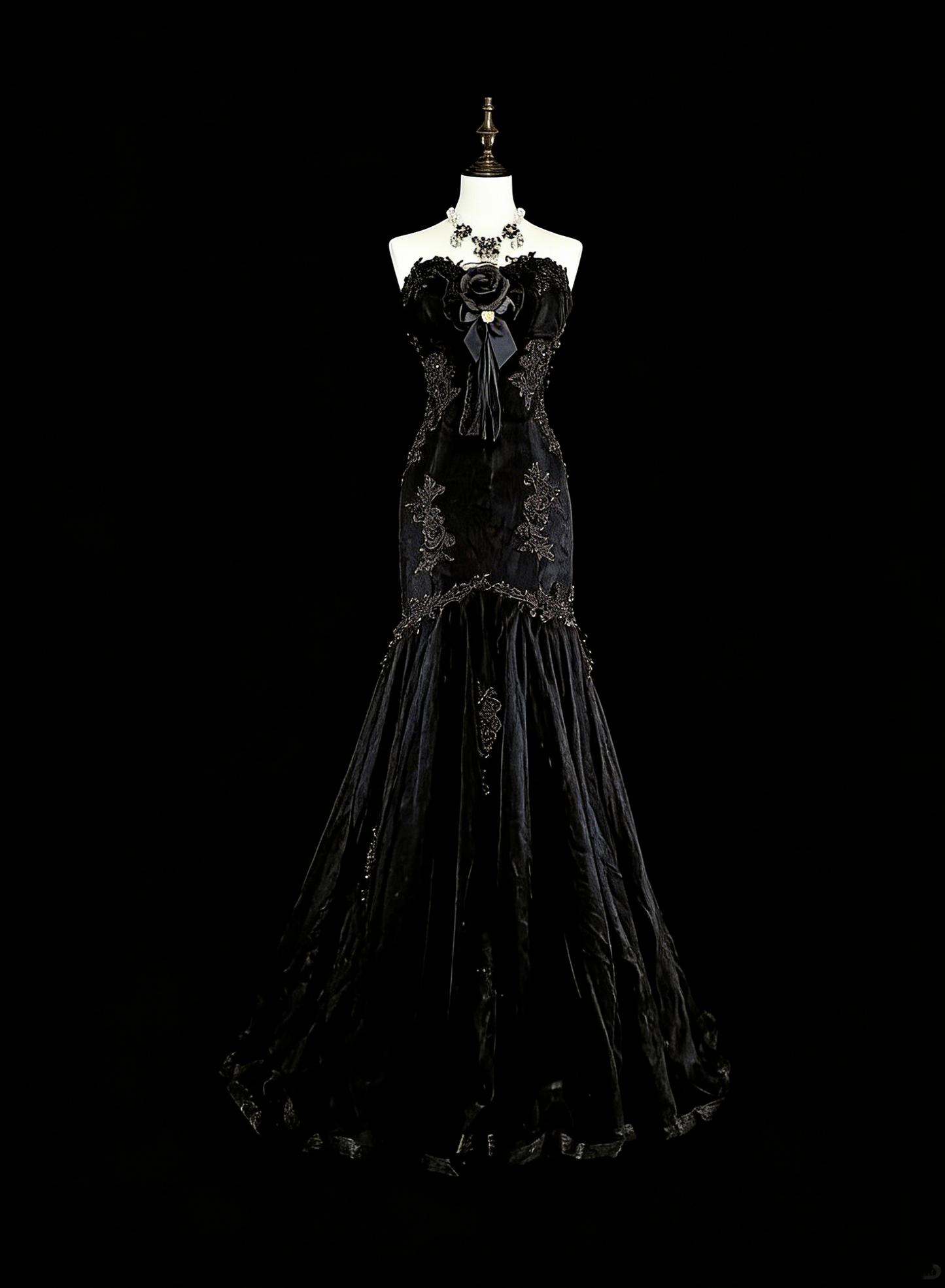 Robes de bal vintage Esthétique sirène Coeur chérie Tulle noir avec appliqués Robe longue de soirée N2157