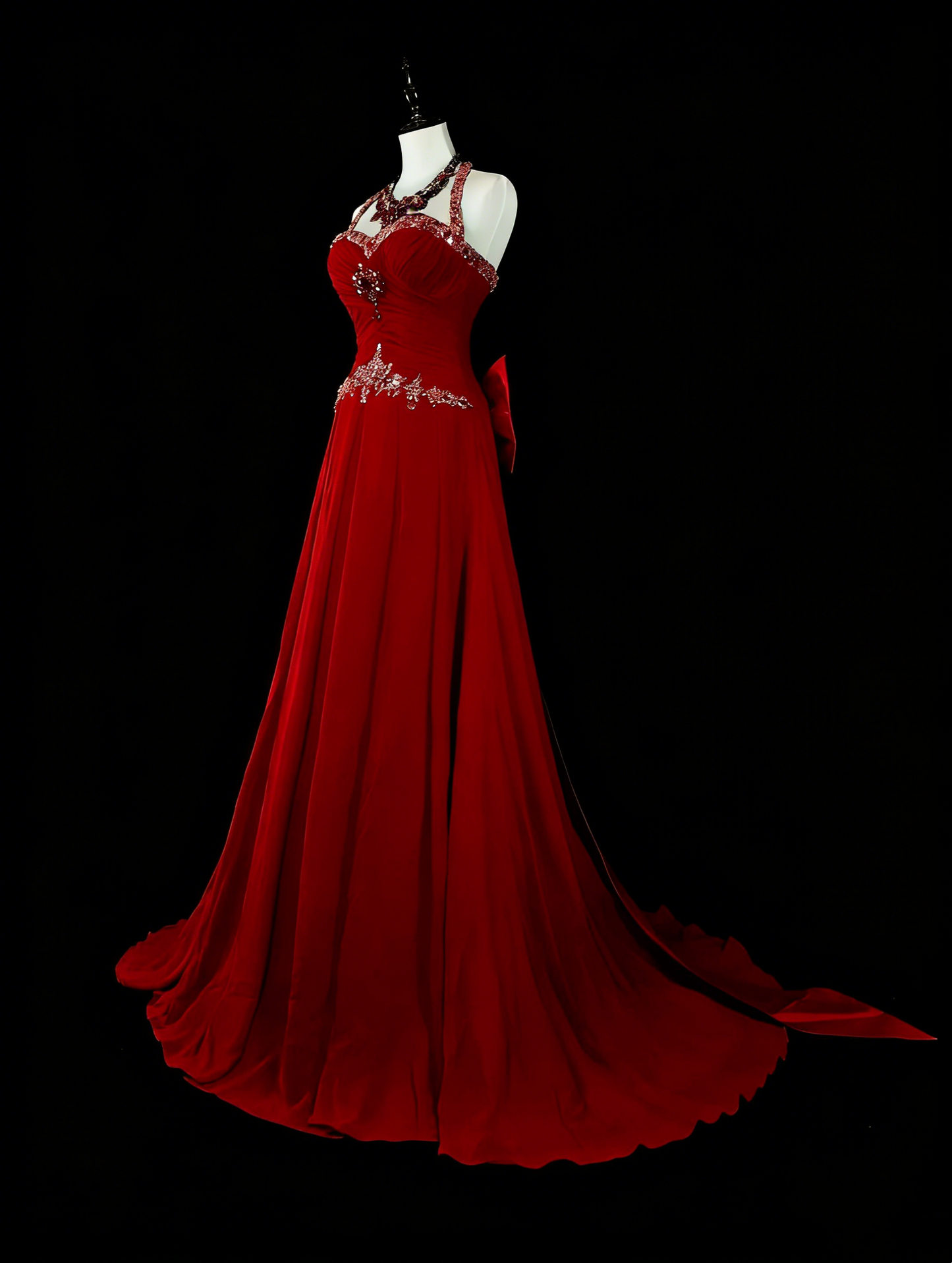 Robe de bal longue rouge vintage années 1760, coupe trapèze, dos nu, nœud papillon dans le dos, sans manches, plissée, N1587